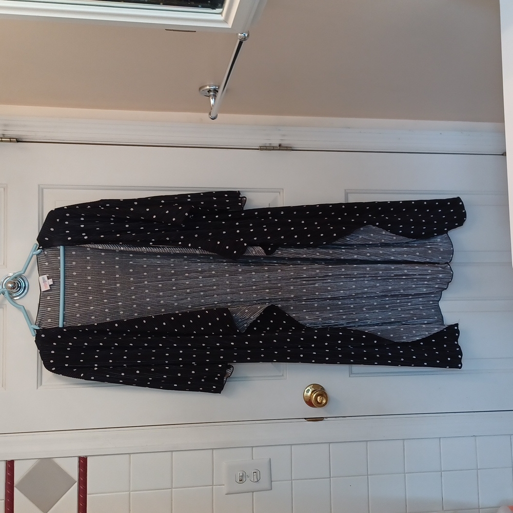 NWOT - LULAROE - SHIRLEY - KIMONO - COVER UP -  POLKA DOTS - M